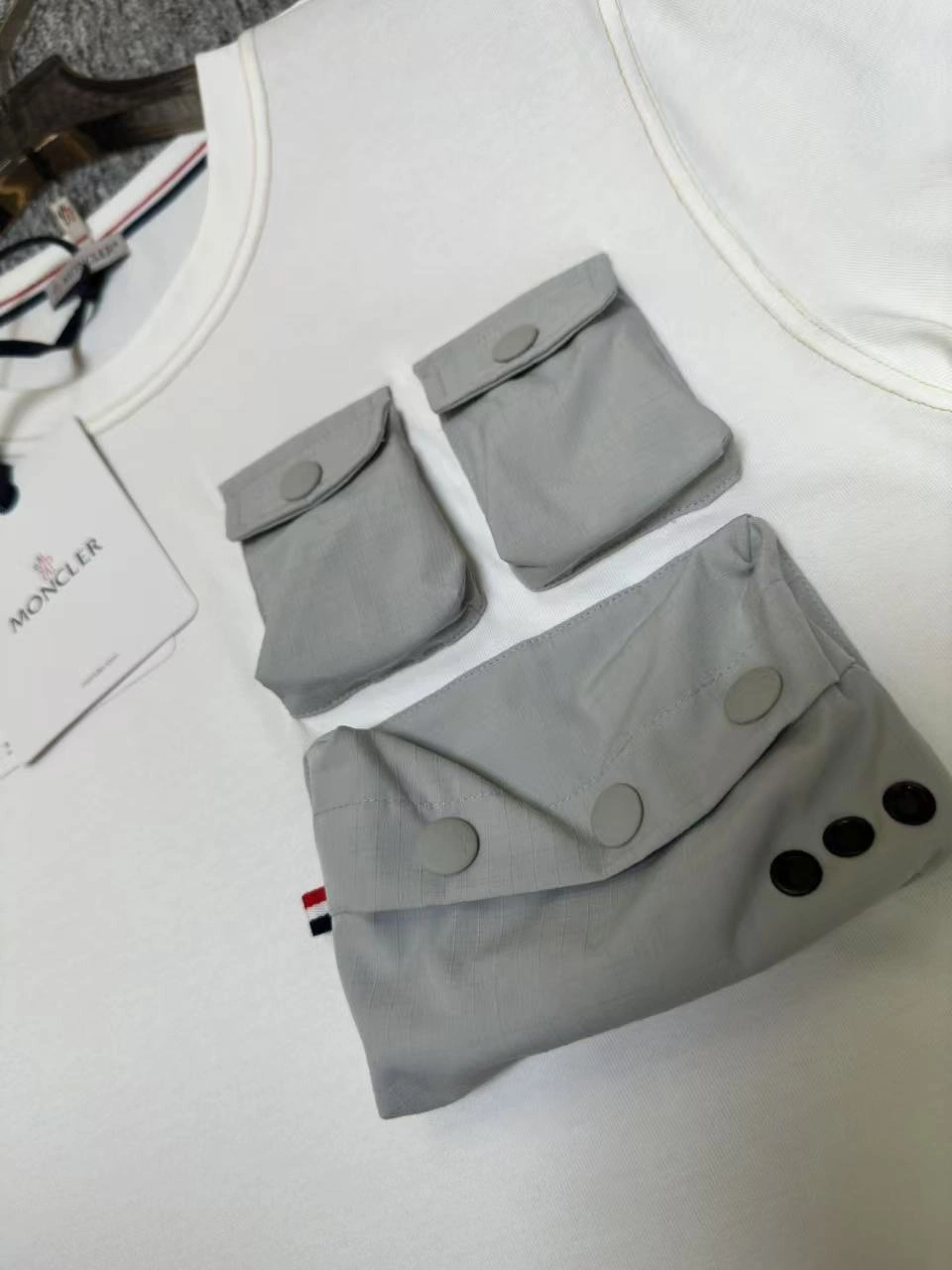 wg.luxury-- 7o9385r 2025ss T 2colour item:E-F409E1511-2